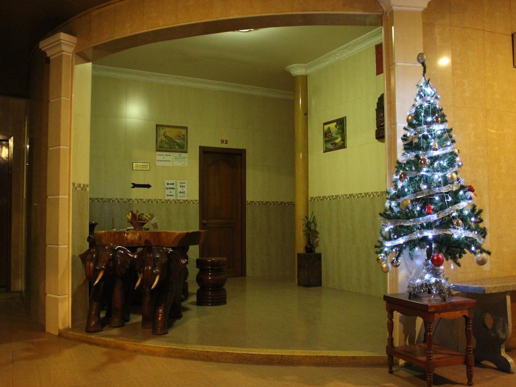 Lucky 1 Guesthouse Phnompen Kültér fotó