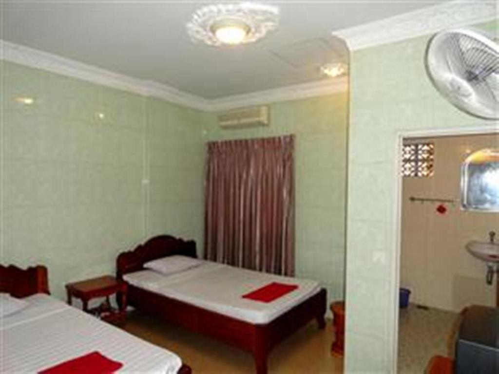 Lucky 1 Guesthouse Phnompen Kültér fotó