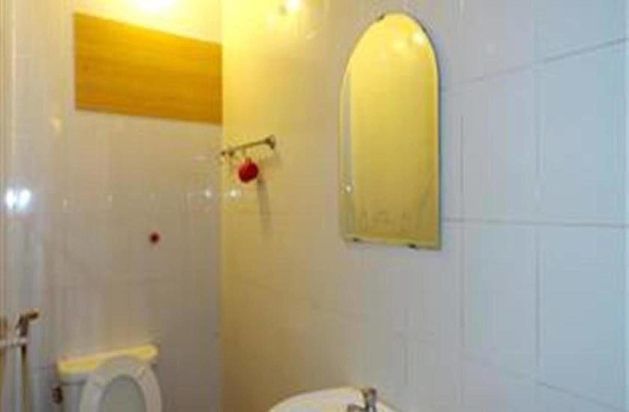 Lucky 1 Guesthouse Phnompen Kültér fotó