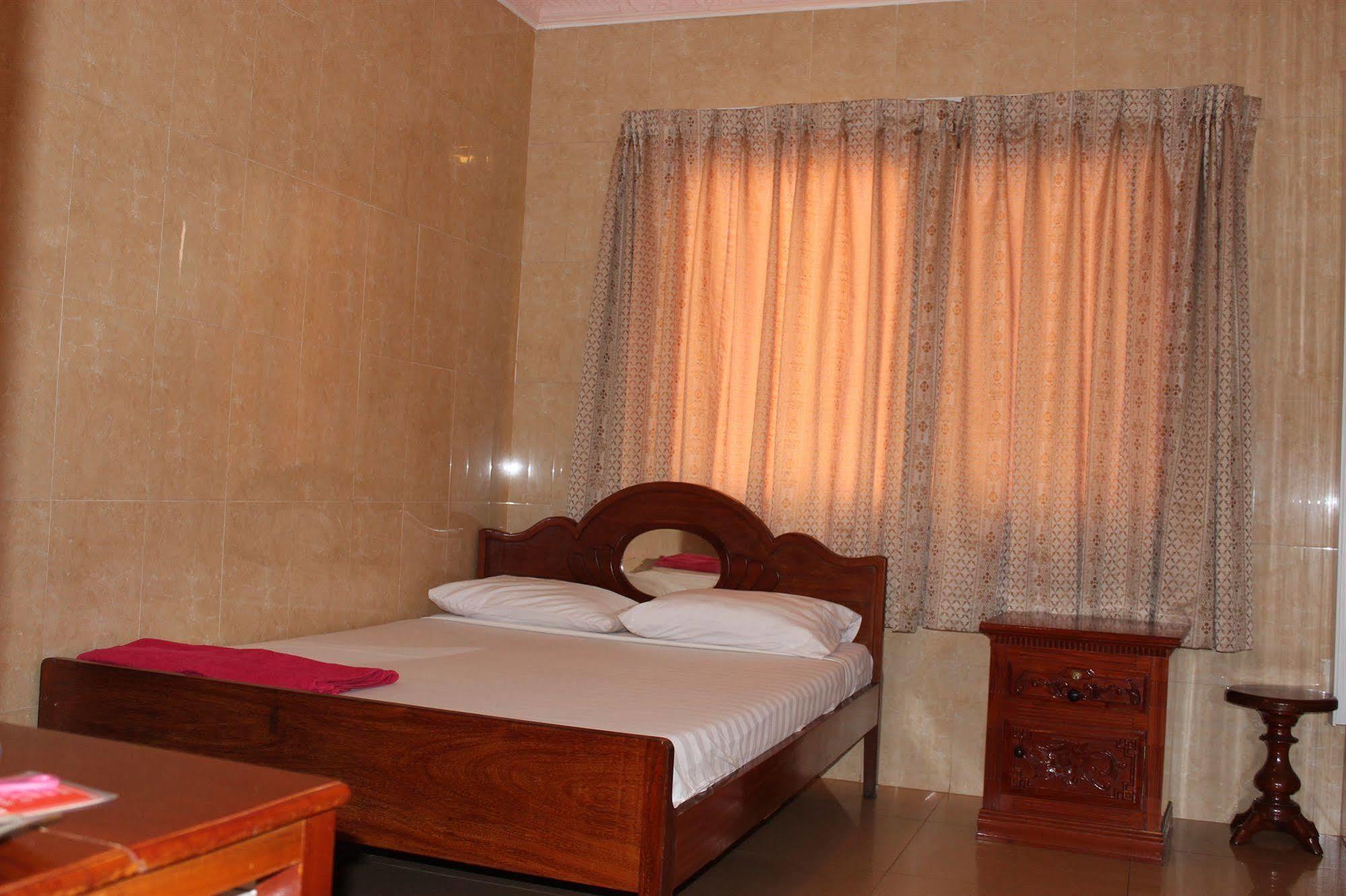 Lucky 1 Guesthouse Phnompen Kültér fotó
